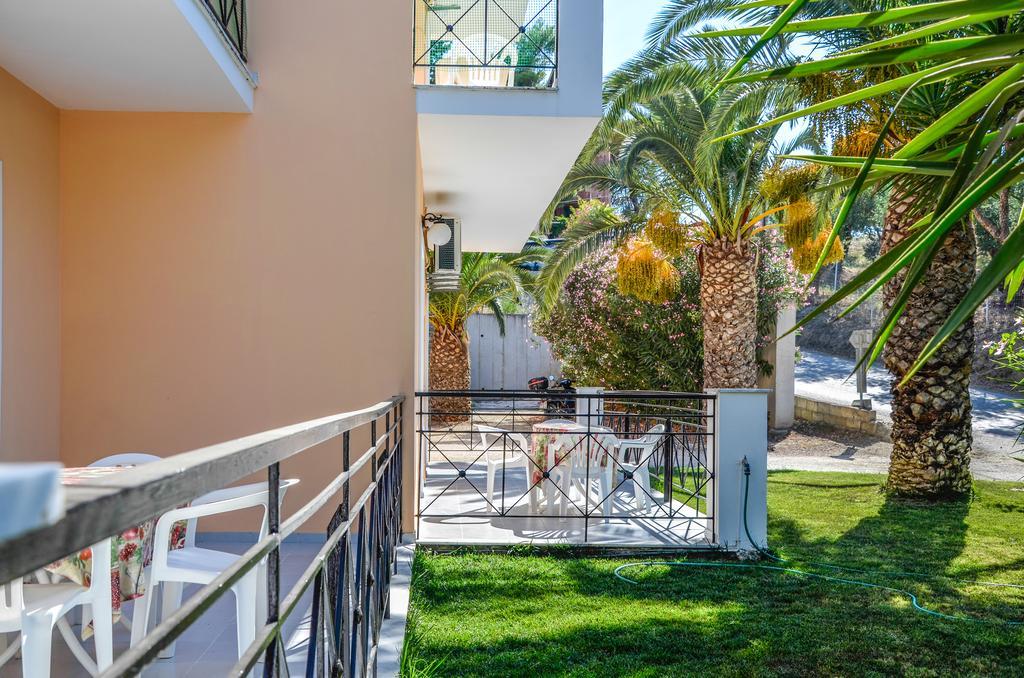 Olive Grove Apts Lithakia  Esterno foto