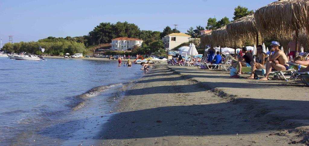 Olive Grove Apts Lithakia  Esterno foto