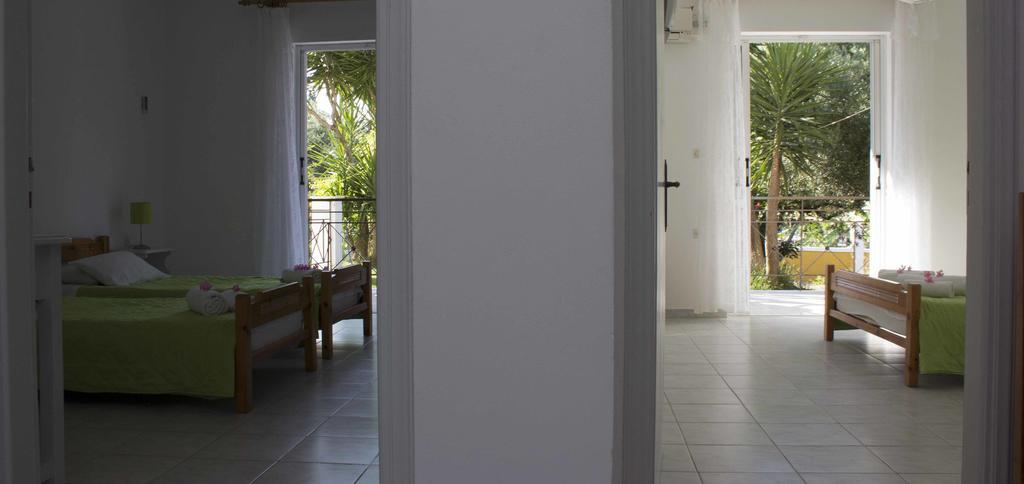 Olive Grove Apts Lithakia  Esterno foto